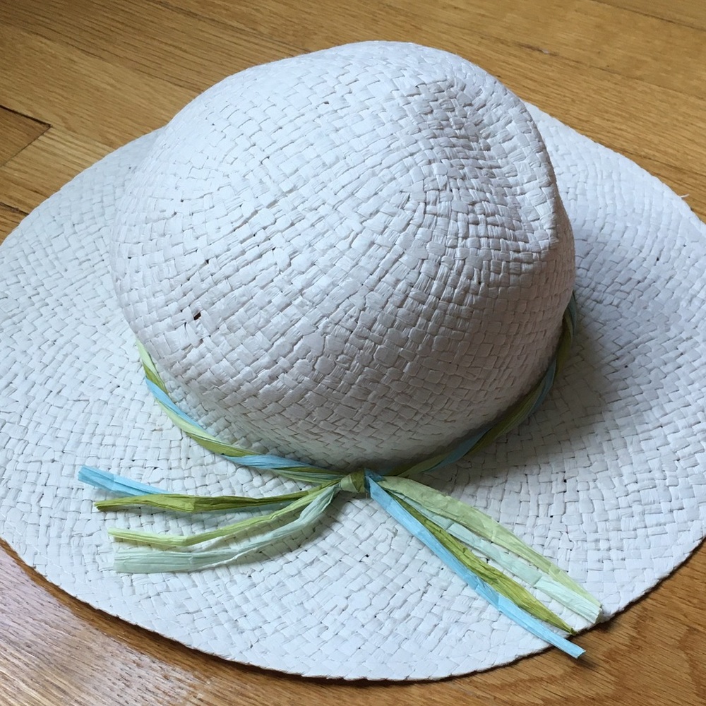 NWOT straw hat - Picture 2 of 4